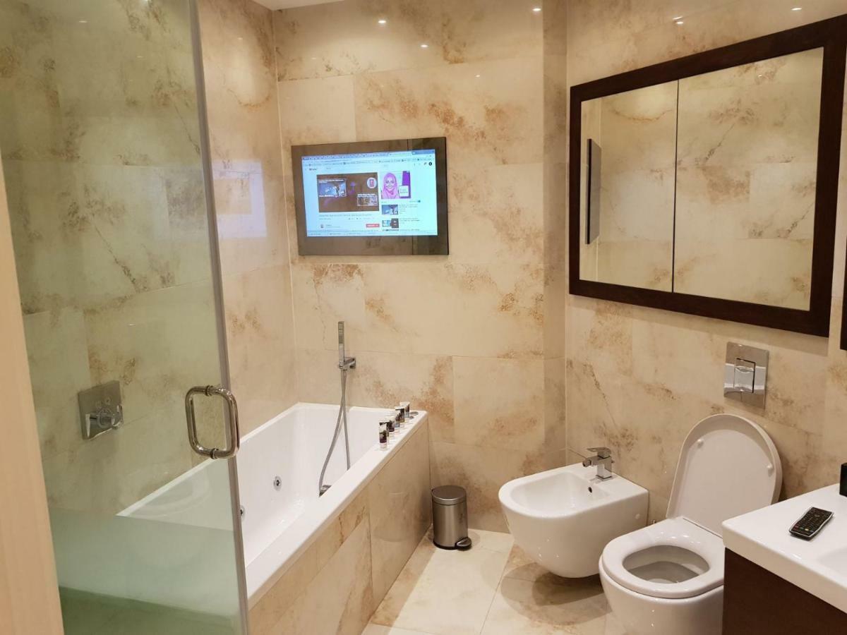 Heart Of Knightsbridge - Stunning Air Conditioned Apartment - 1 Minute Walk From Harrods Londres Exterior foto